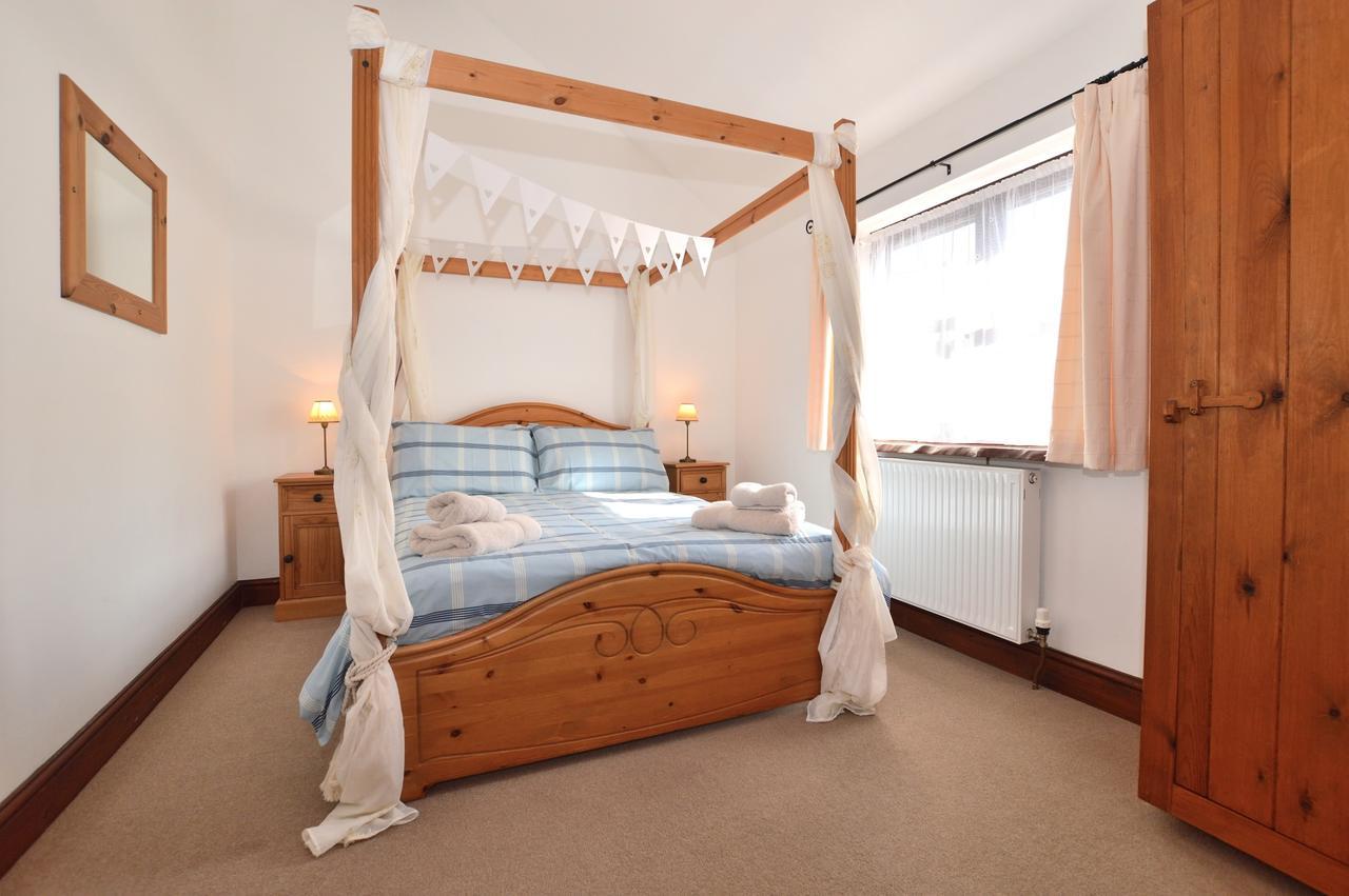 Huntsham Three Gates Farm Holiday Cottages מראה חיצוני תמונה